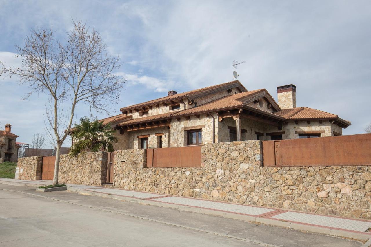 Casa Rural La Nava De Tizneros ภายนอก รูปภาพ