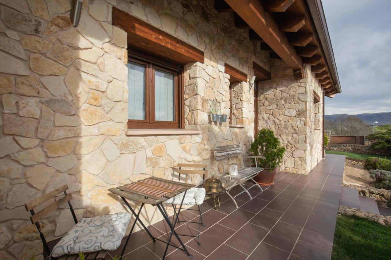 Casa Rural La Nava De Tizneros ภายนอก รูปภาพ