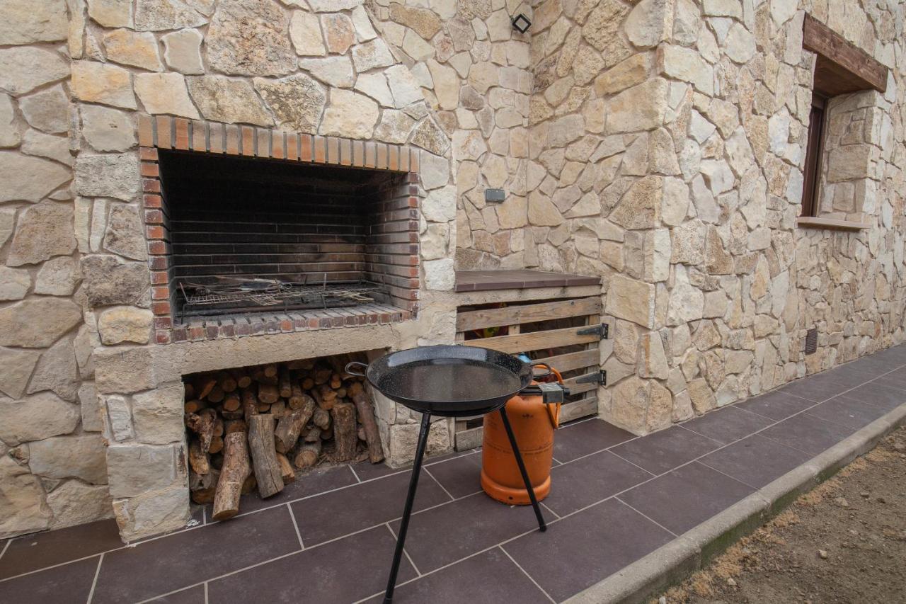 Casa Rural La Nava De Tizneros ภายนอก รูปภาพ