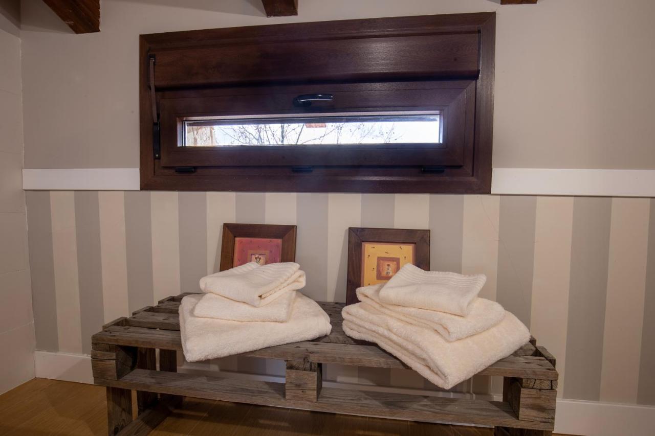 Casa Rural La Nava De Tizneros ภายนอก รูปภาพ