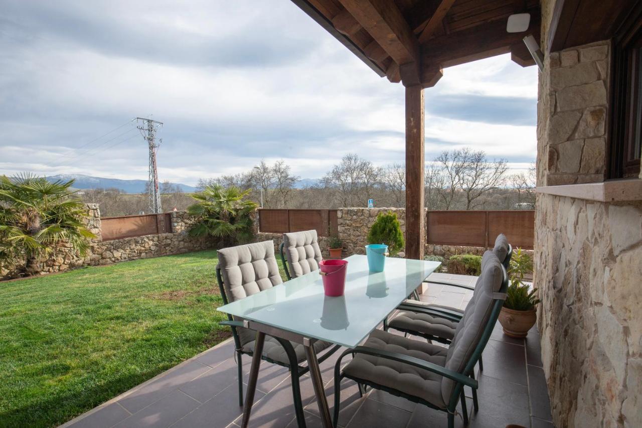 Casa Rural La Nava De Tizneros ภายนอก รูปภาพ