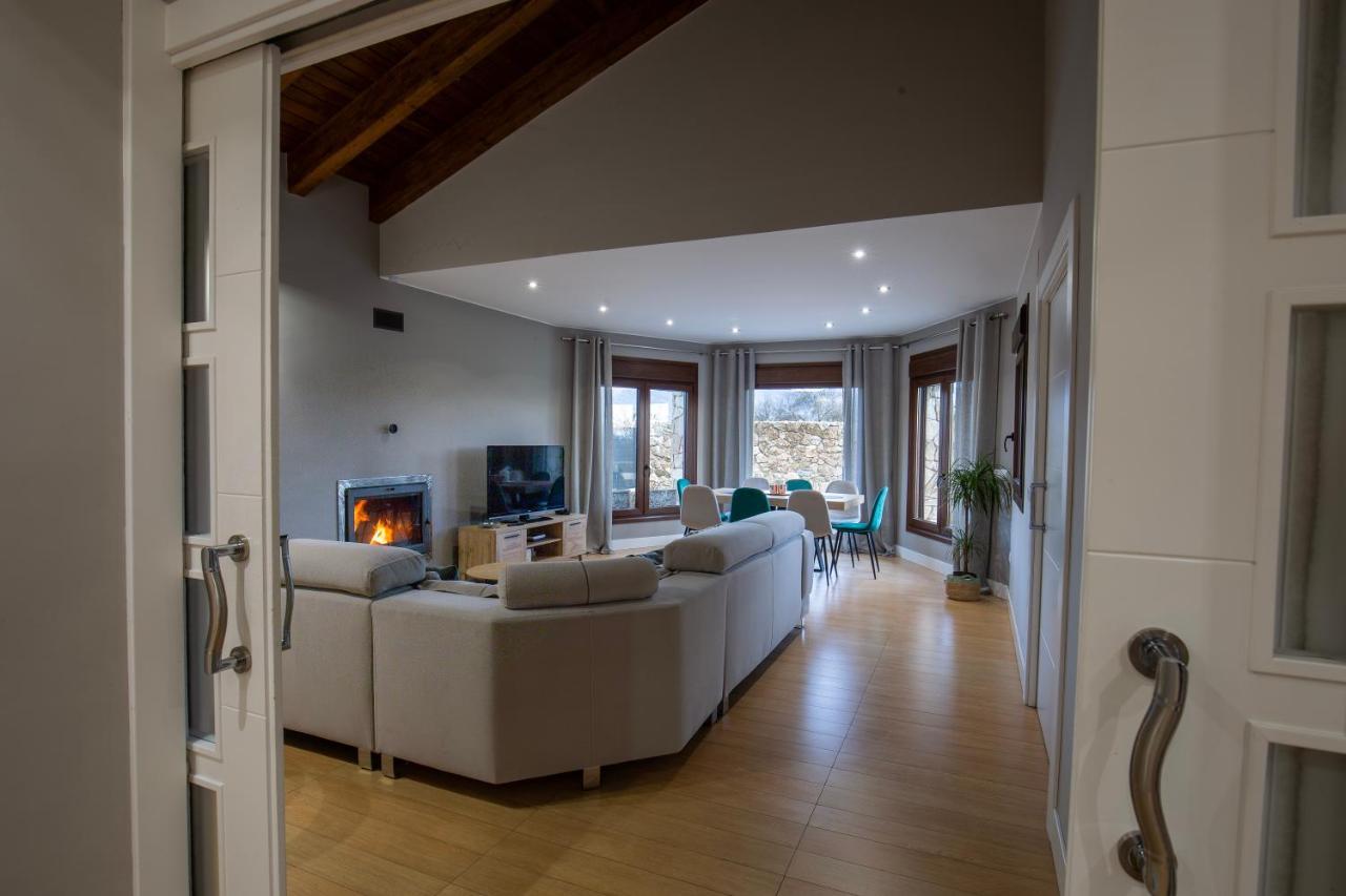 Casa Rural La Nava De Tizneros ภายนอก รูปภาพ