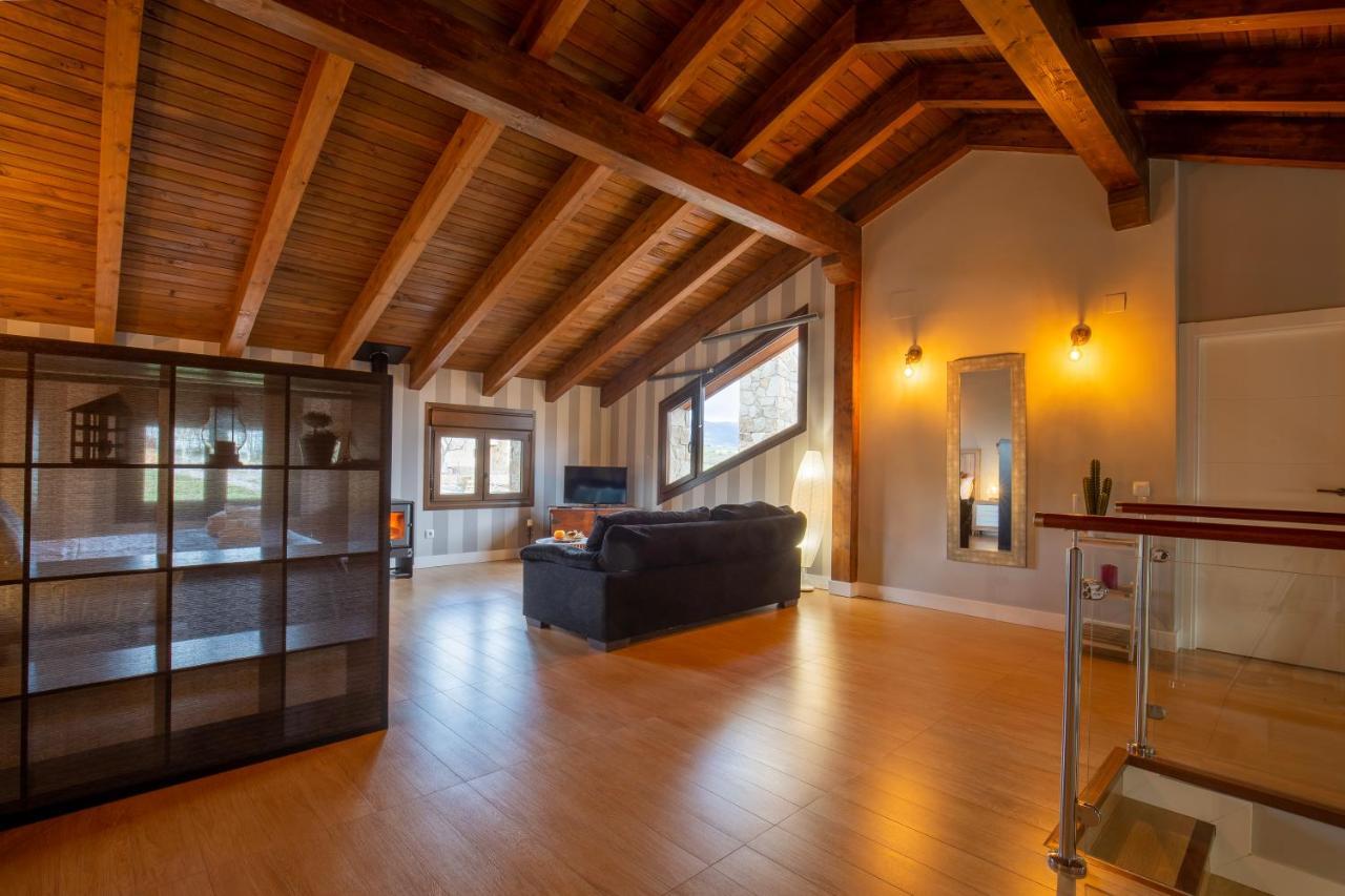 Casa Rural La Nava De Tizneros ภายนอก รูปภาพ