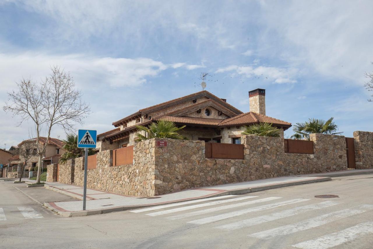 Casa Rural La Nava De Tizneros ภายนอก รูปภาพ