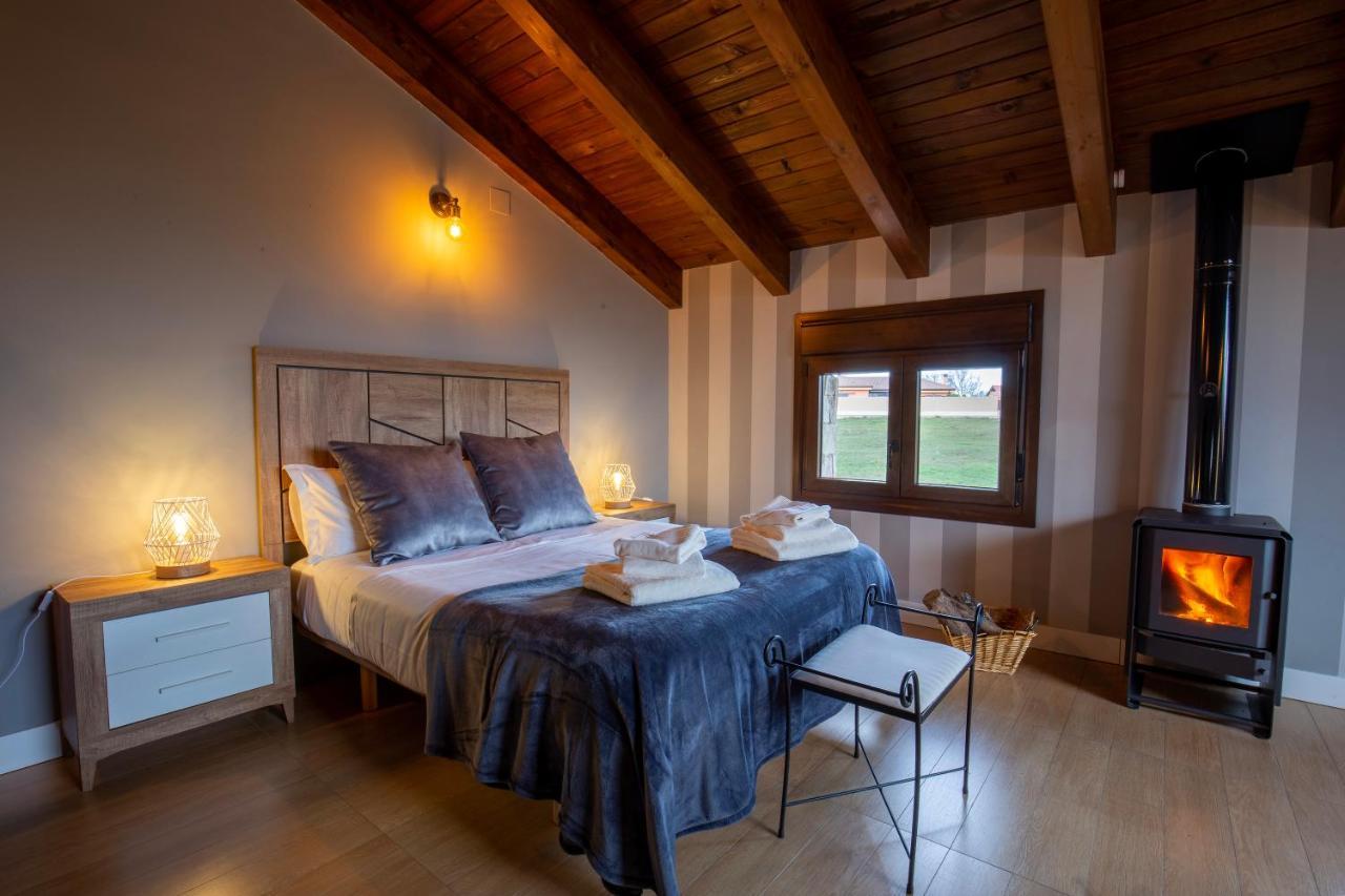 Casa Rural La Nava De Tizneros ภายนอก รูปภาพ